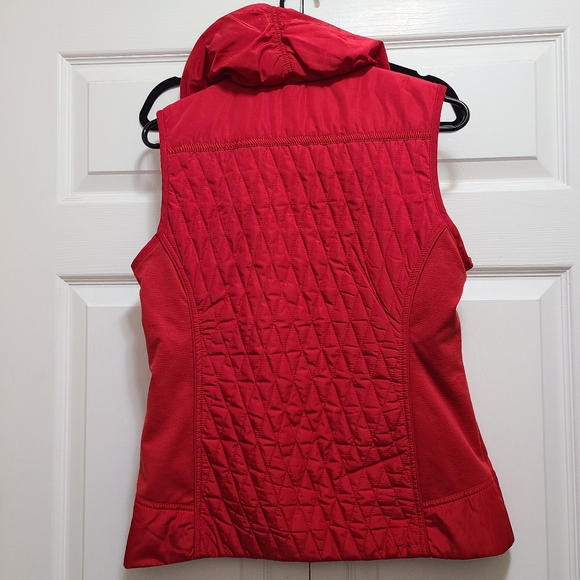 Laura Ashley Red Quilted Puffer Vest S Women's Sleeveless Full Zip pockets - Picture 8 of 16